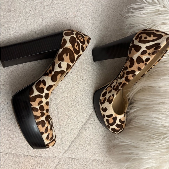 Leopard Print Women's Heels - Picture 2 of 4